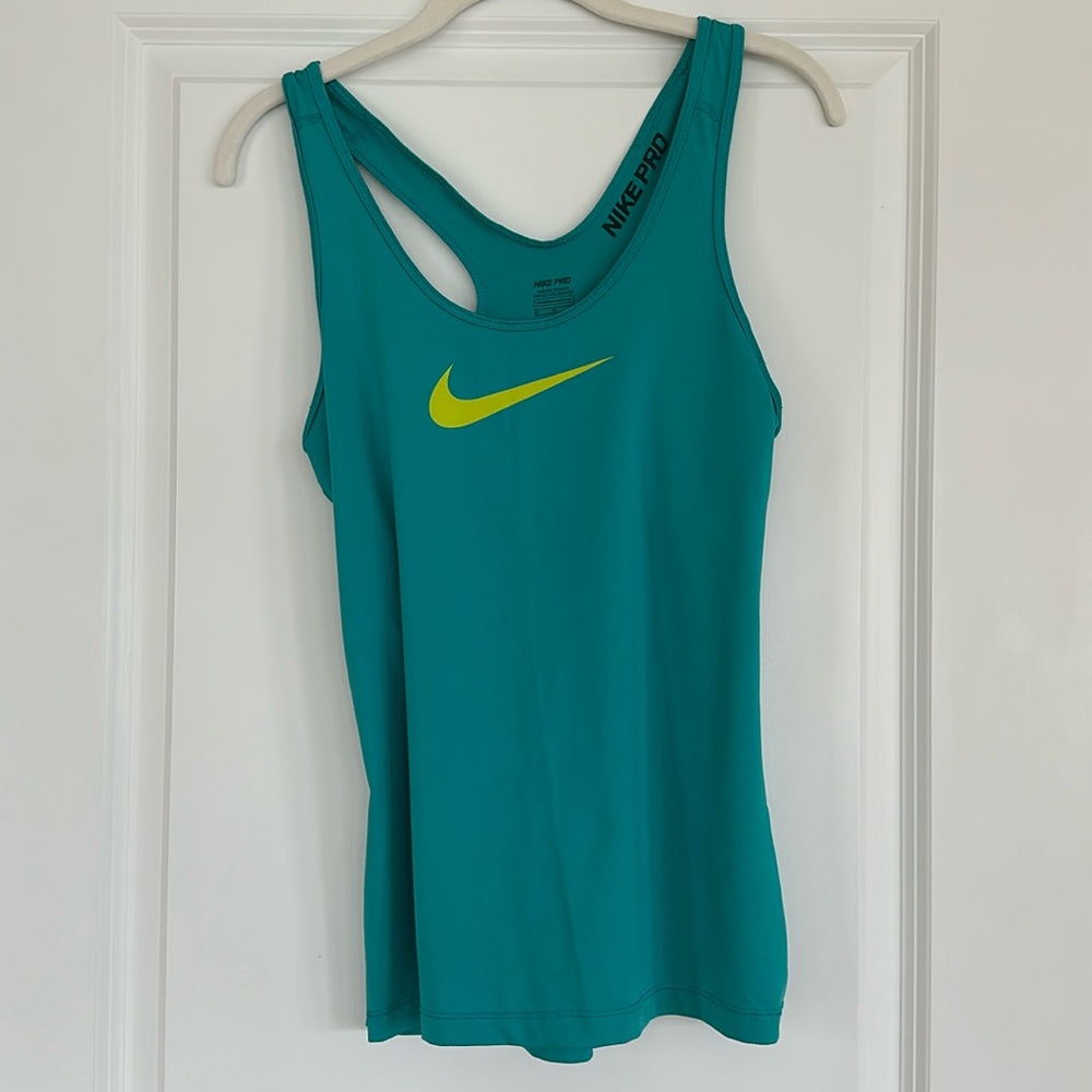 Nike athletic tank